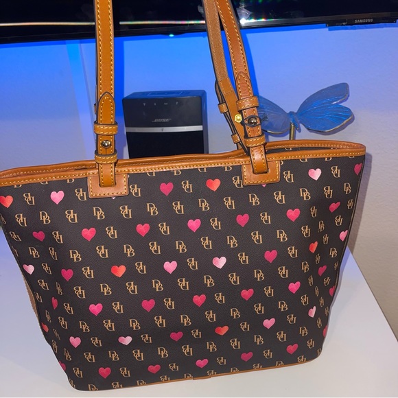 Dooney & Bourke Brown and Pink Heart Tote Bag - Picture 2 of 7